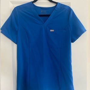 FIGS Slim Catarina One-Pocket Scrub Top, Small, Royal Blue
